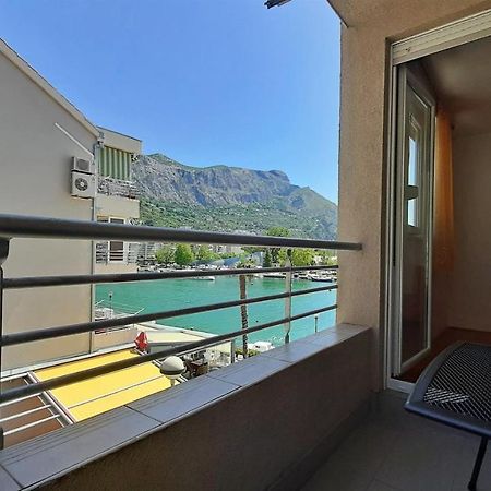 Apartment Jen Omiš Exterior foto
