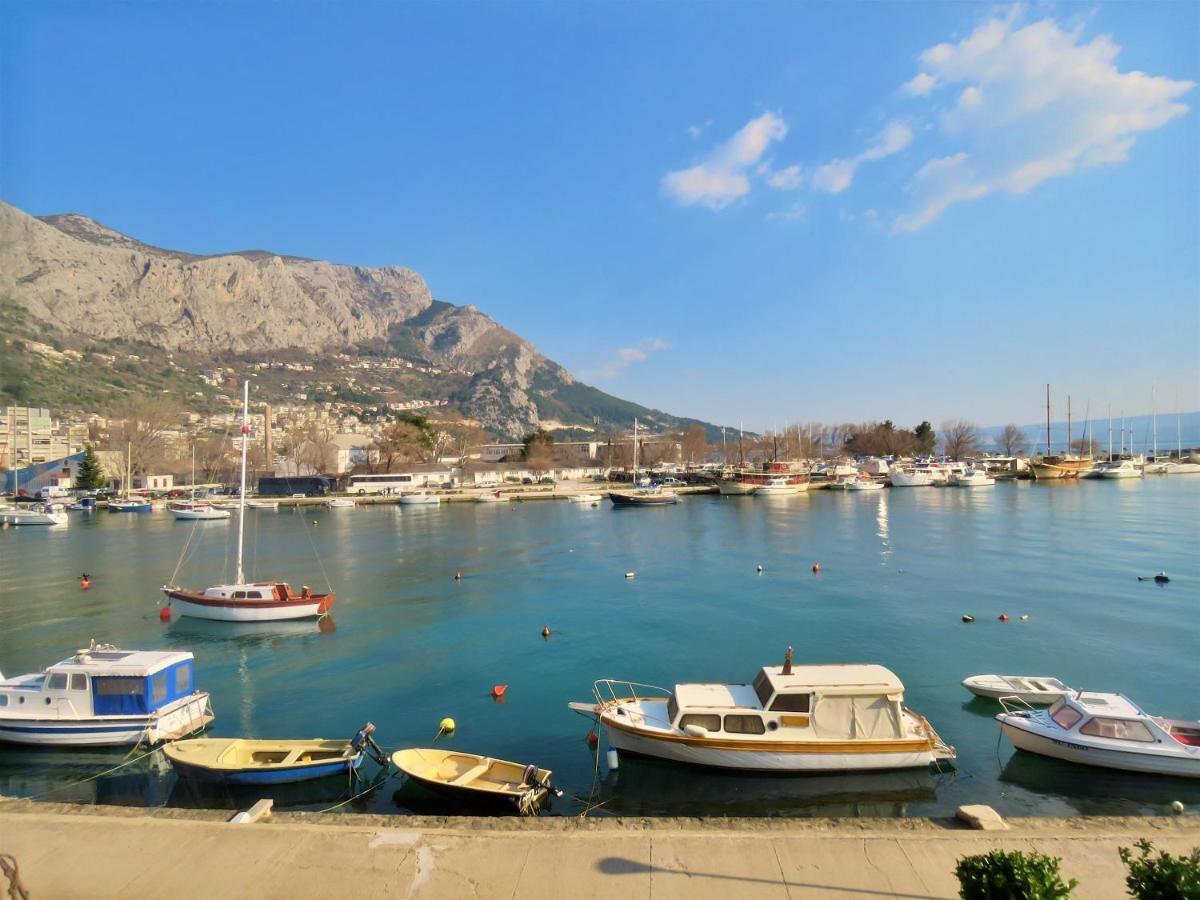 Apartment Jen Omiš Exterior foto